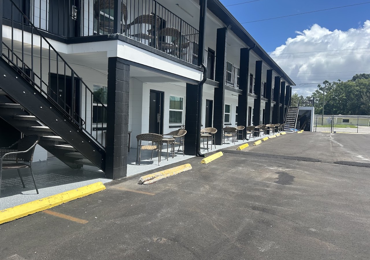 Garden View Motel — photo 1