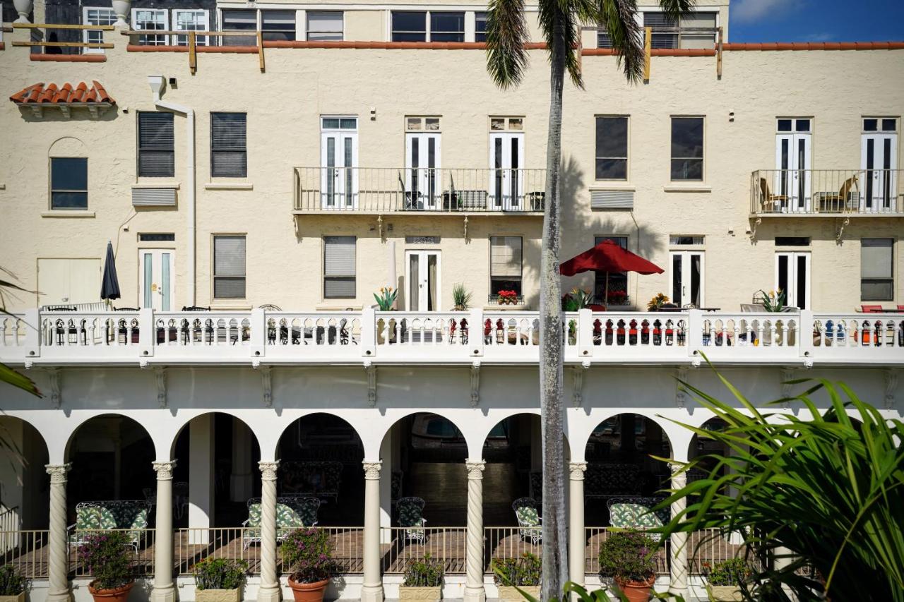 Palm Beach Historic Hotel with Juliette Balconies! — photo 1