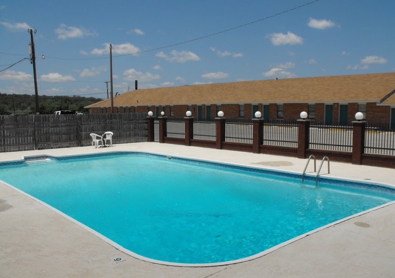 Gate 1 Inn — photo 2