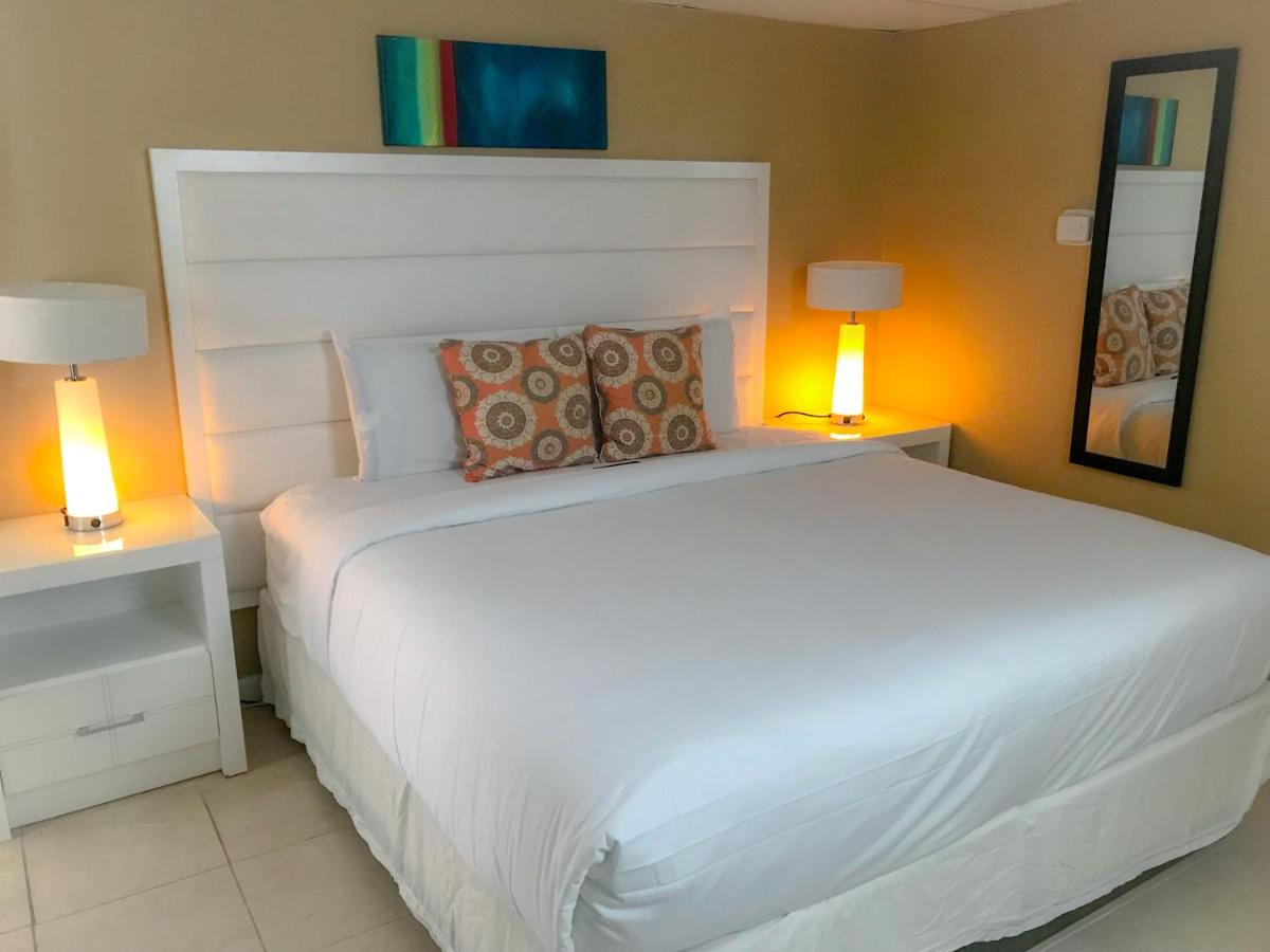 Haven Hotel — photo 1