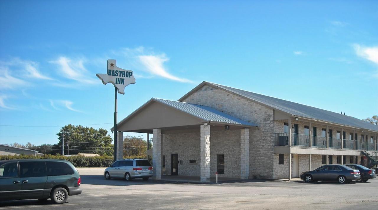 Bastrop Inn — photo 1