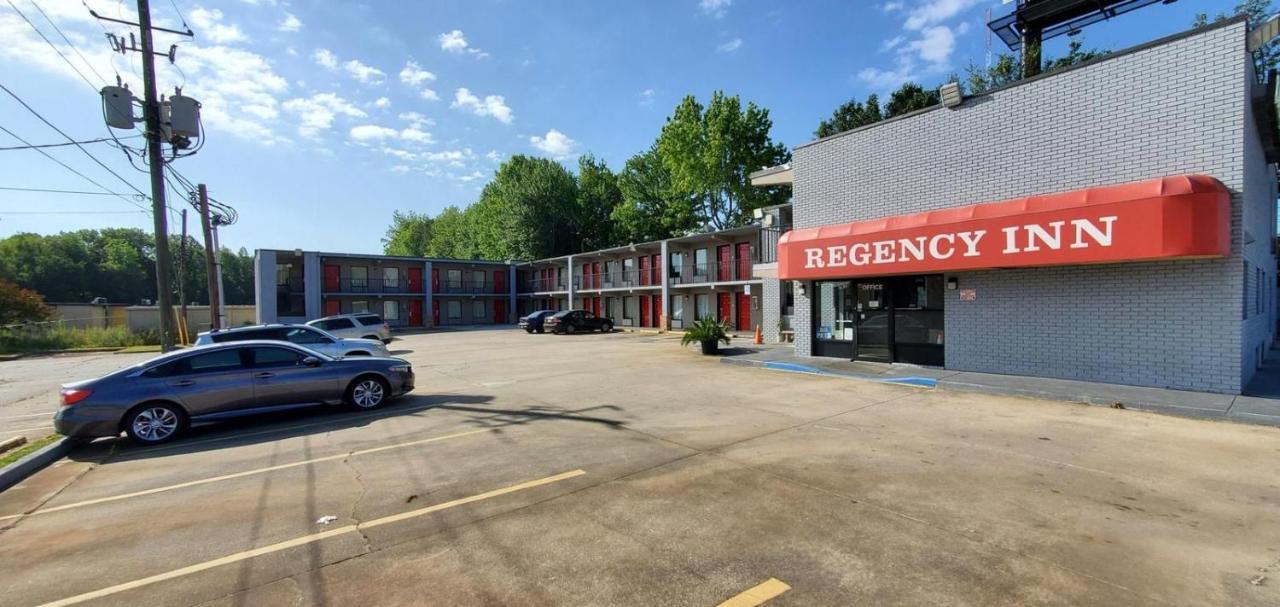 Regency Inn — photo 1