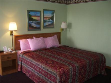 Regency Inn Fayetteville — photo 1