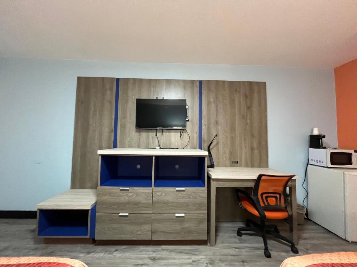 Lovington Inn — photo 1
