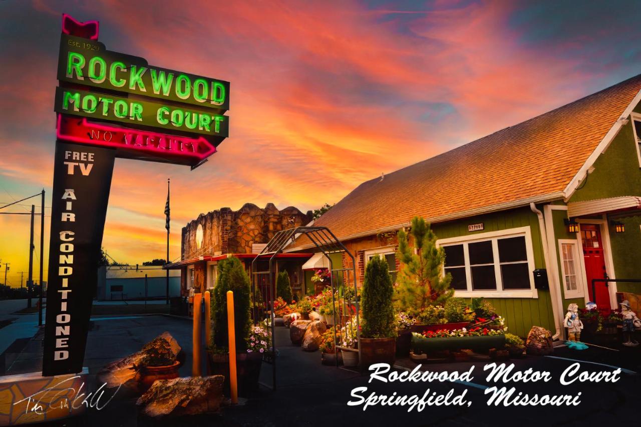 Rockwood Motor Court — photo 1