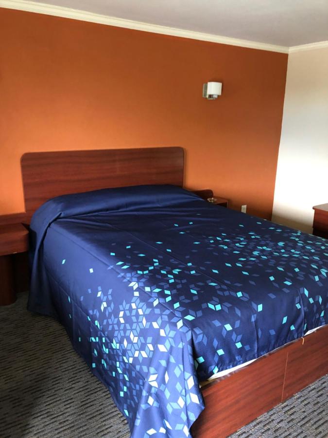Skyview Motor Inn — photo 1