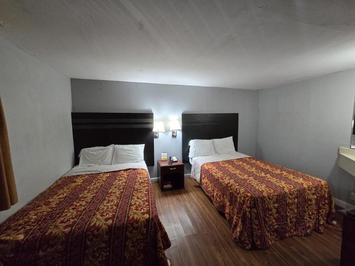 Budget inn North Myrtle Beach — photo 1
