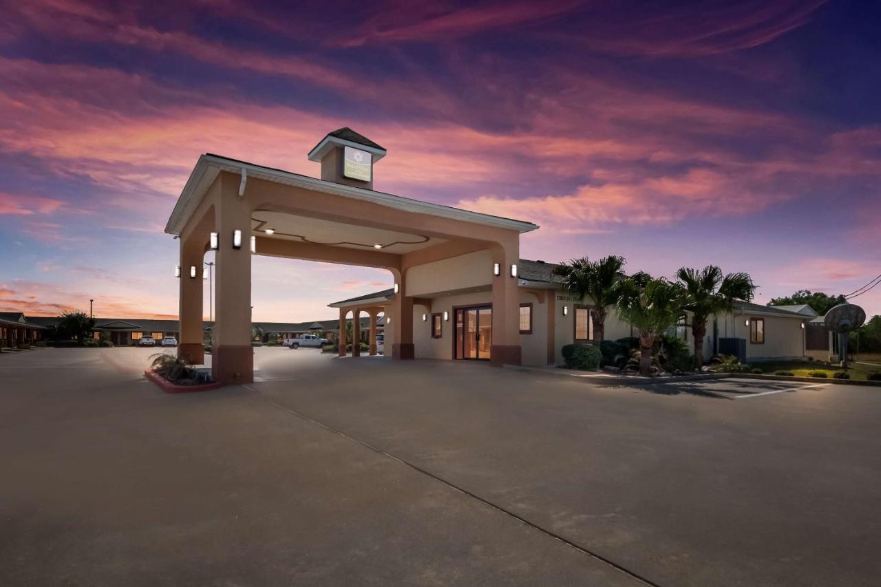 Cabrera Hotel — photo 1