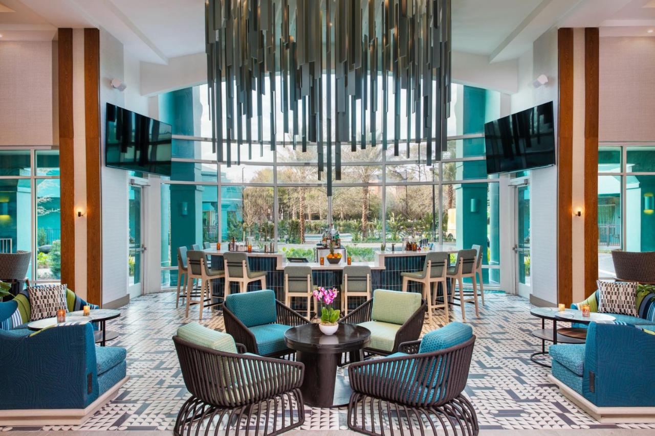 Hotel Kinetic Orlando Universal Blvd — photo 1