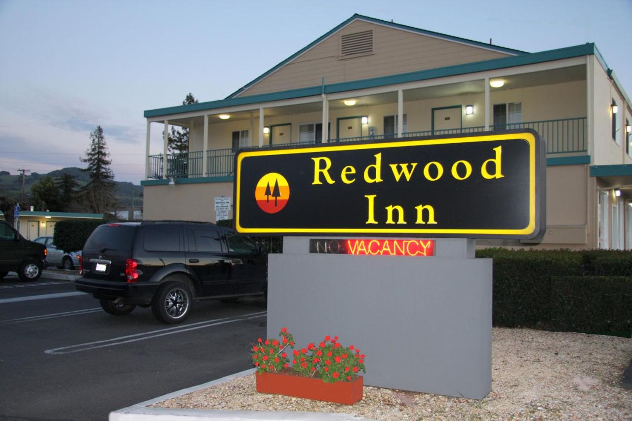 Redwood Inn — photo 1