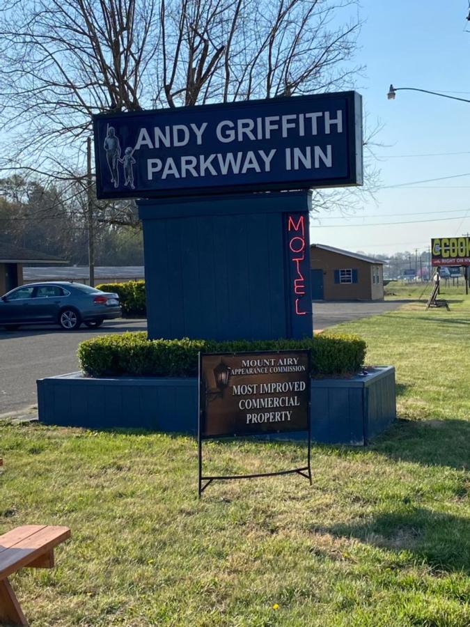 Andy Griffith Parkway Inn — photo 1
