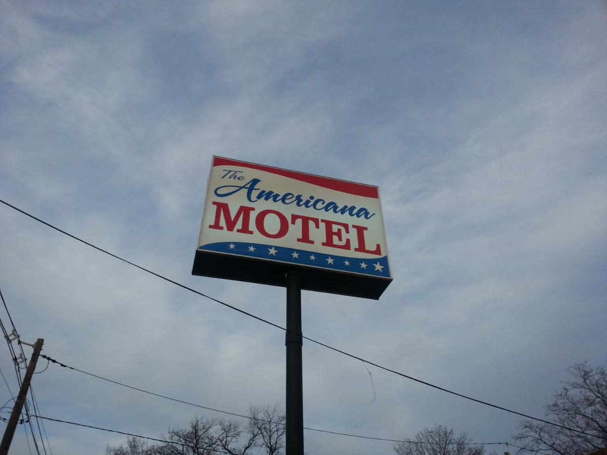 Americana Motel — photo 1