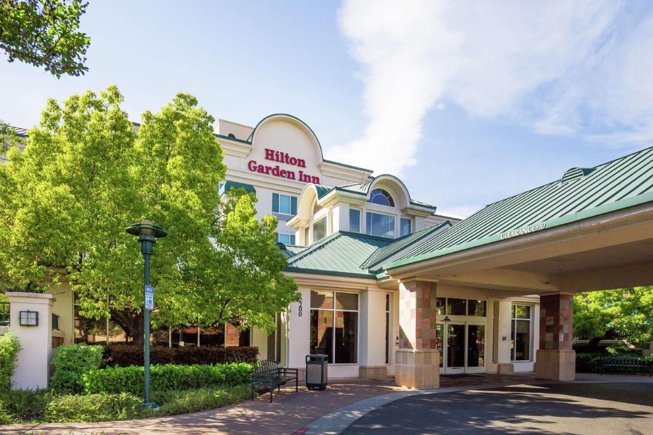 Gateway Inn Fairfield — photo 1