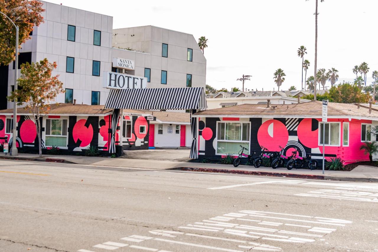 Santa Monica Hotel — photo 1