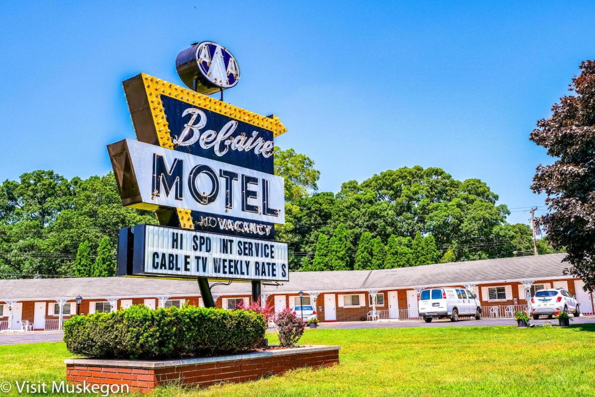 Belaire Motel — photo 1