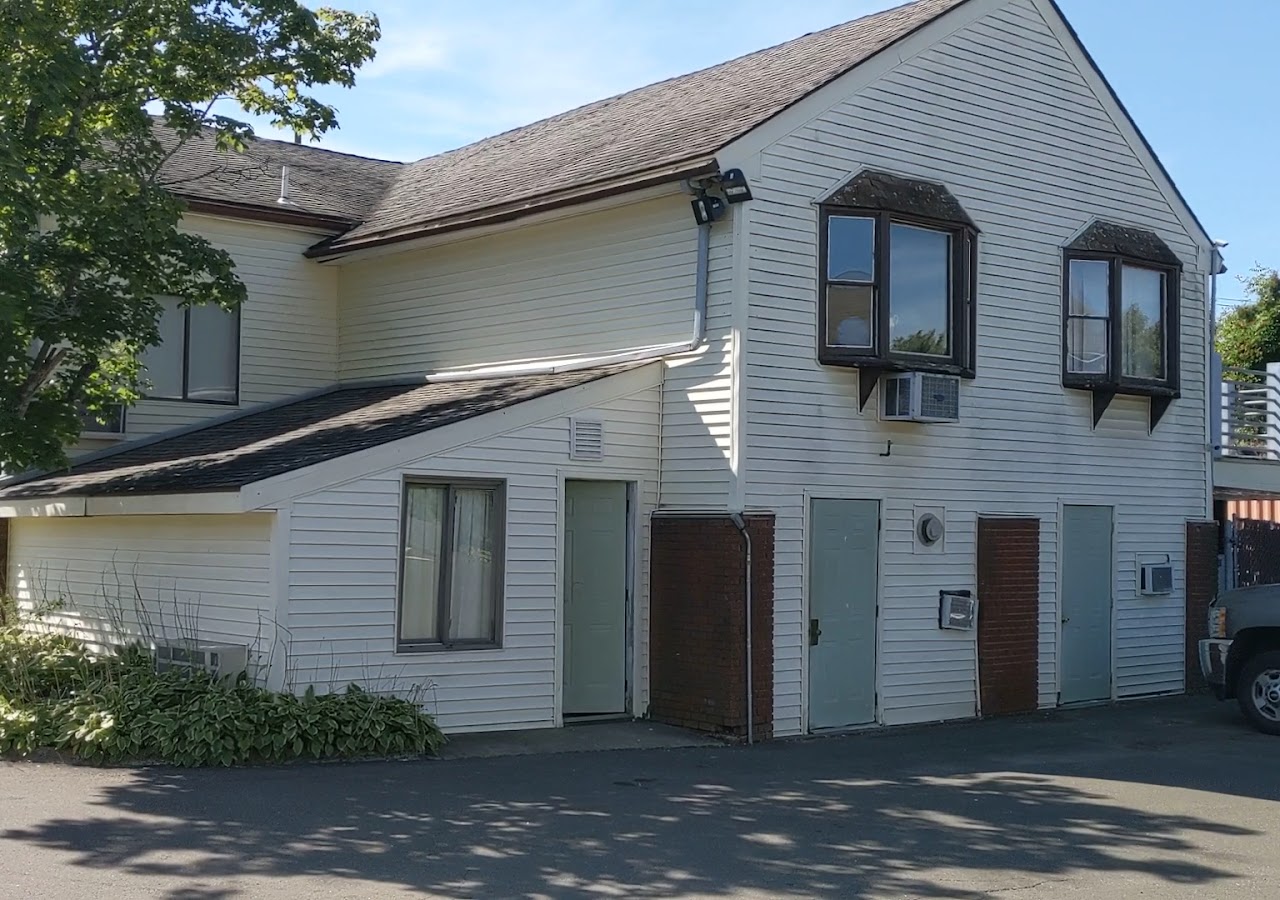 Branford Motel — photo 1