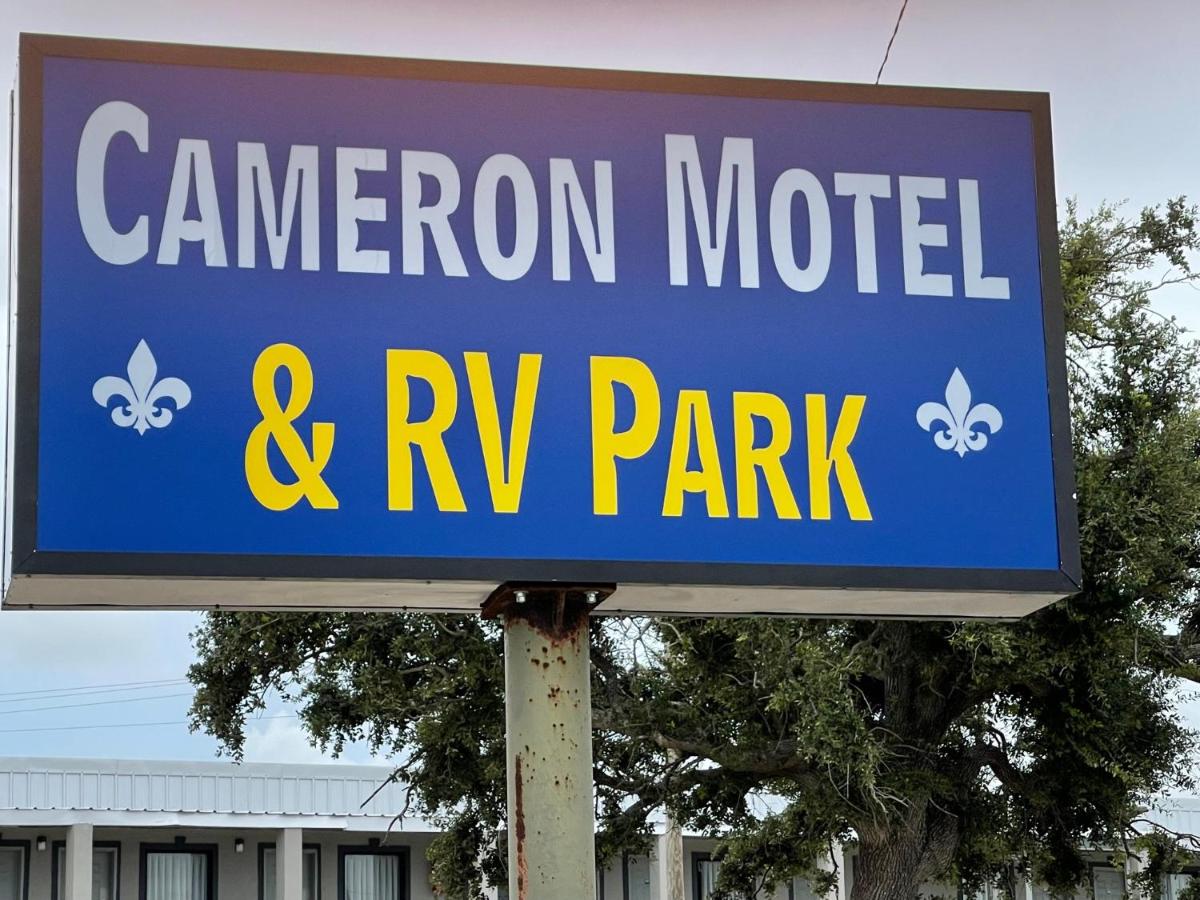 Cameron Motel and RV Parking — photo 1
