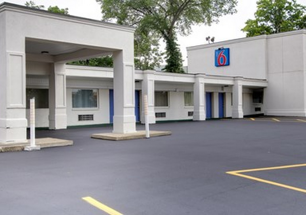 Village Motel — photo 1