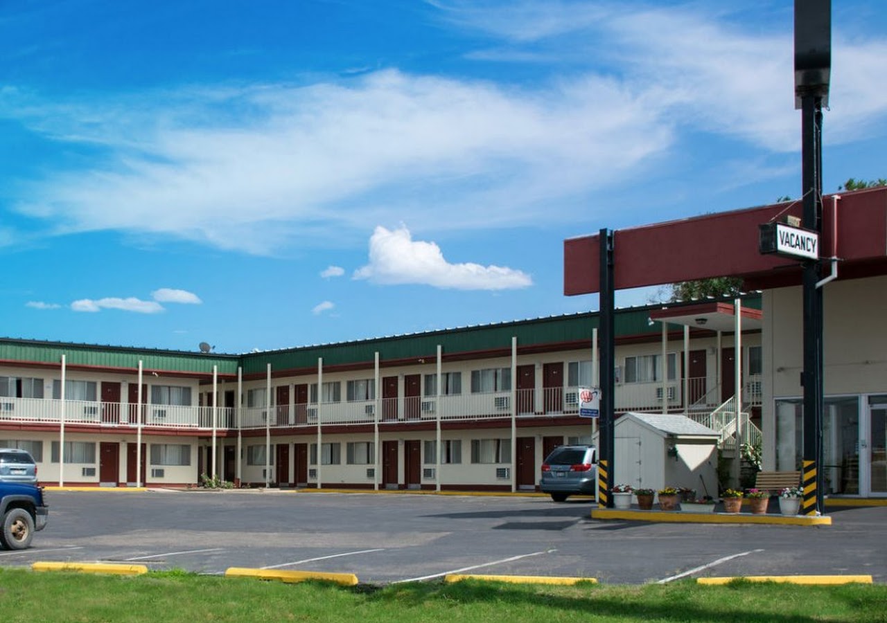 Stagecoach Motel — photo 1