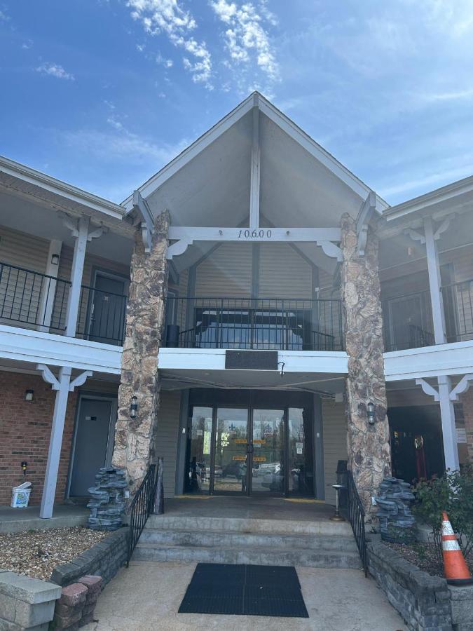 Lakeview Inn, Lake St. Louis — photo 1