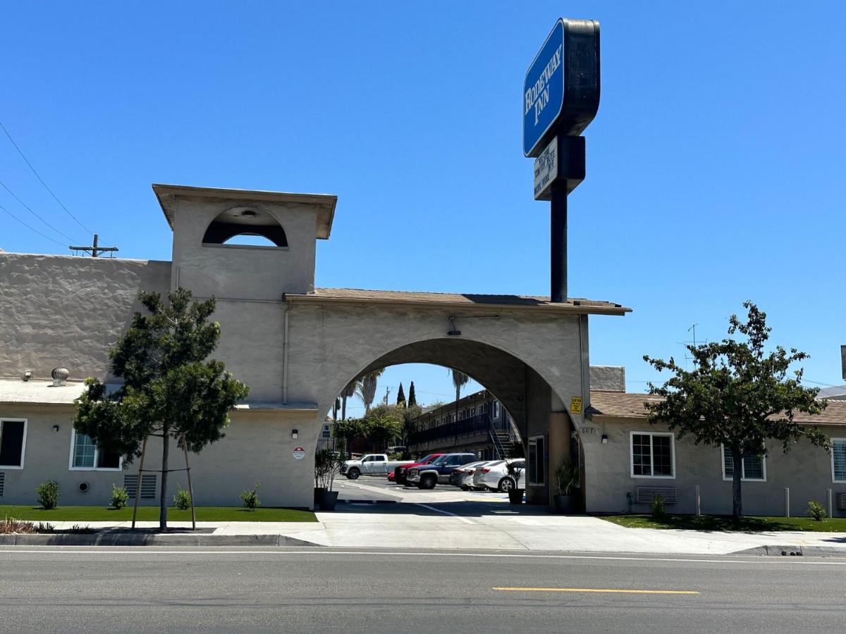 Stardust Inn — photo 1