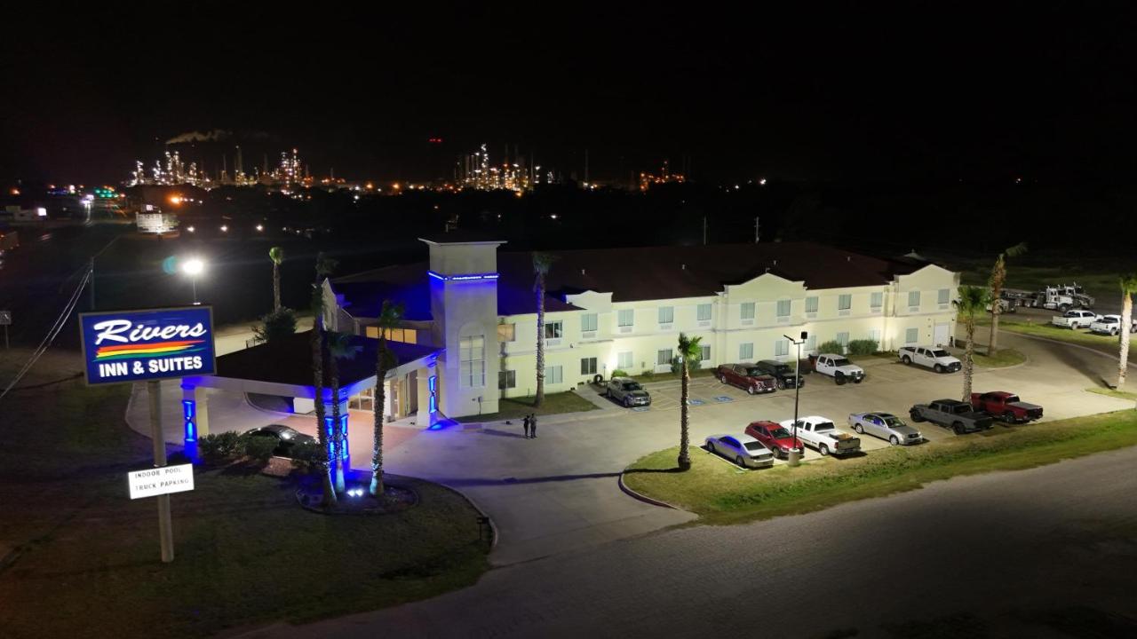 Rivers Inn & Suites — photo 1