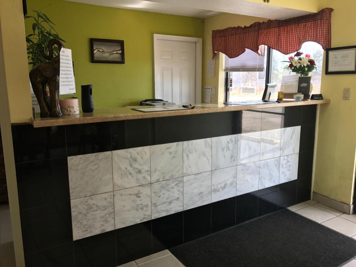 Royal Regency Inn — photo 1