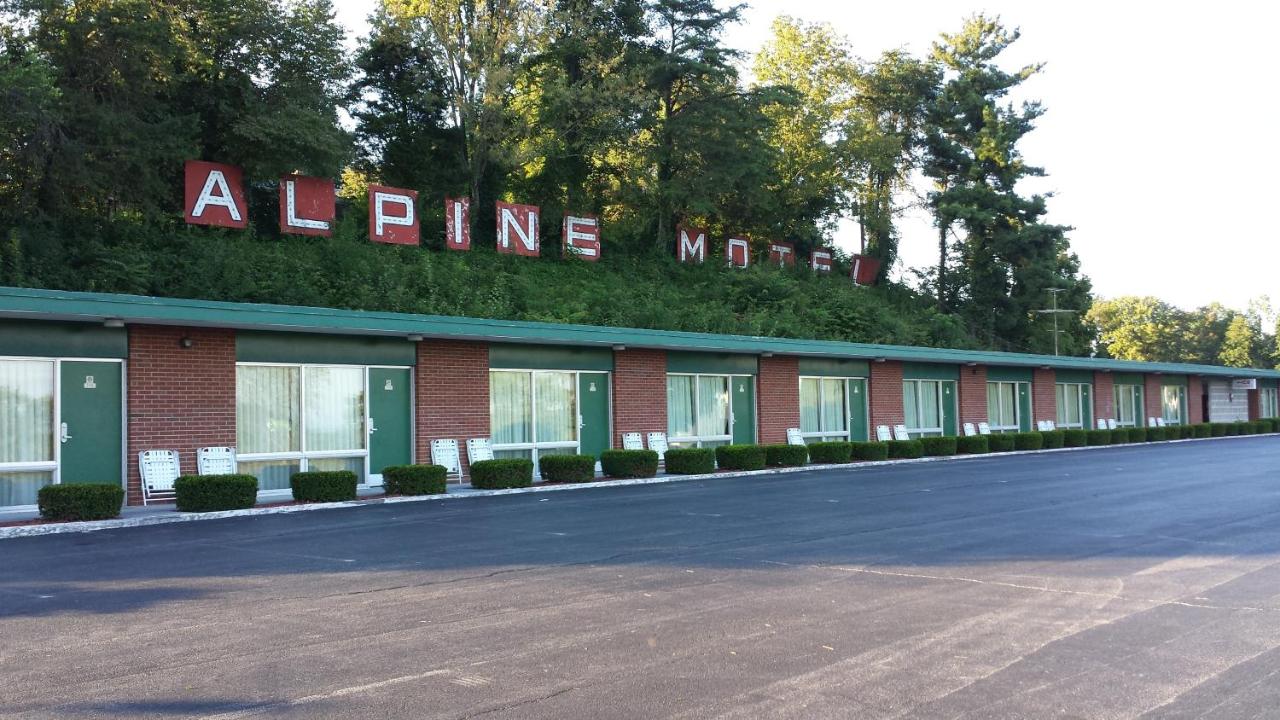 Alpine Motel — photo 1