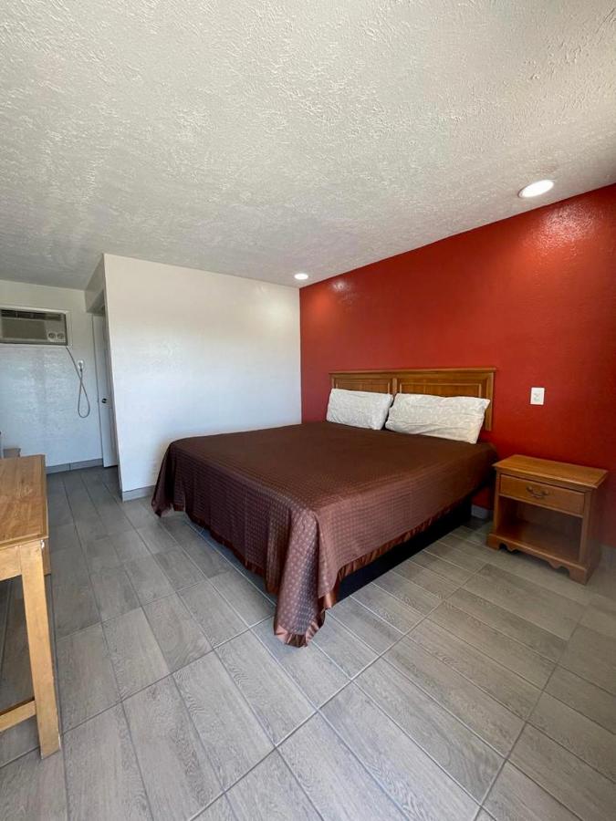 Red River Inn — photo 1