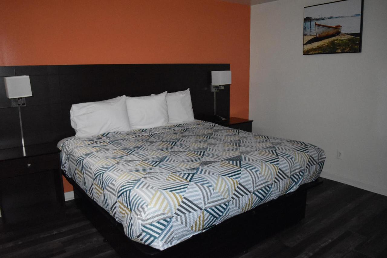 Jay's Motel — photo 1