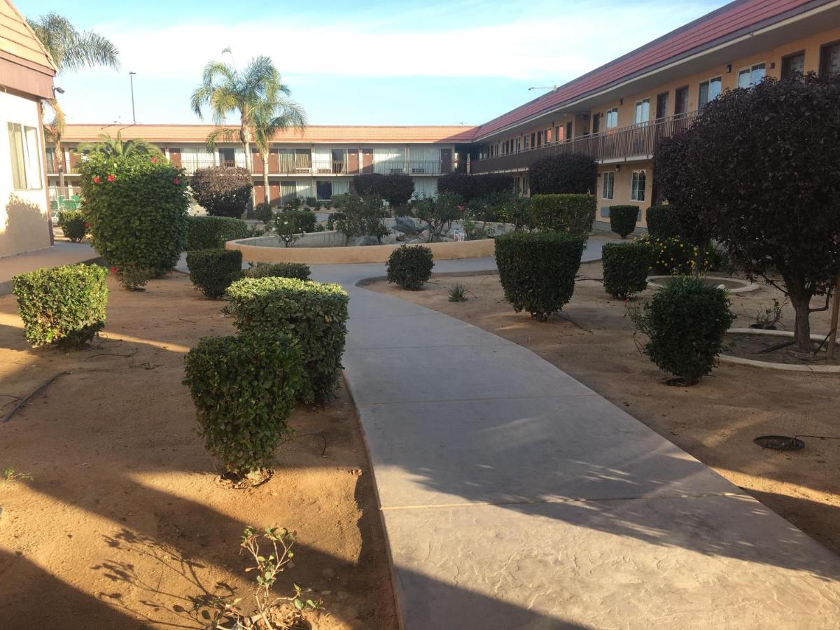 Fairway Motel — photo 1