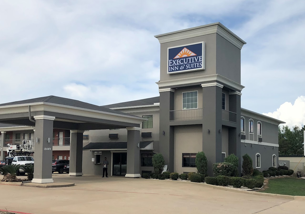 Executive Inn & Suites Joaquin — photo 1