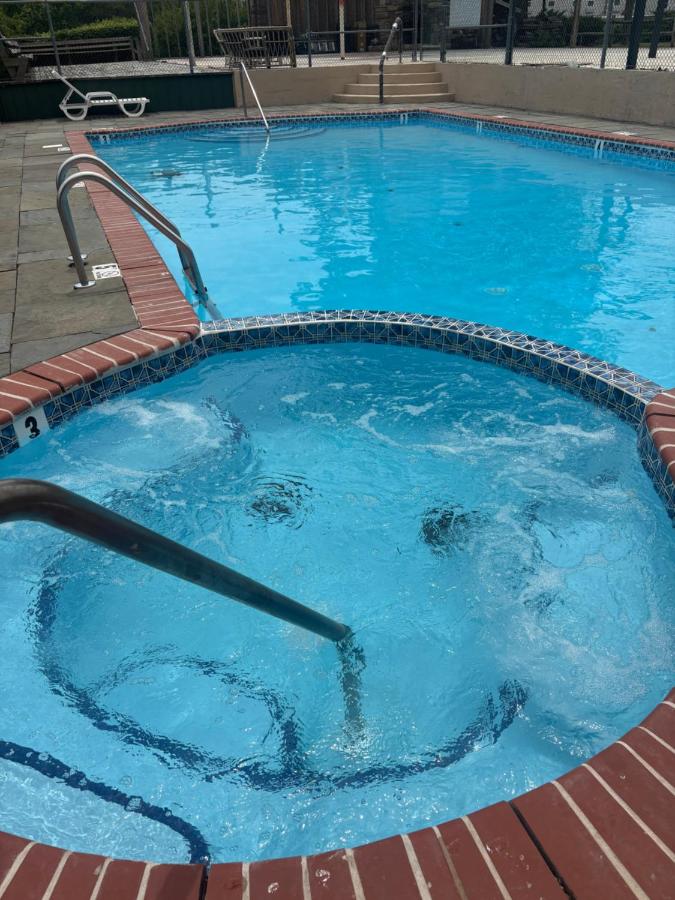 Glenwood Inn — photo 1