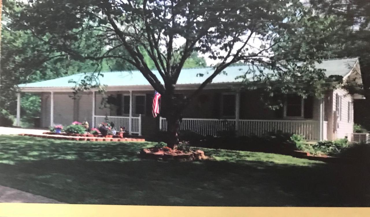 Branson Country B&B — photo 1