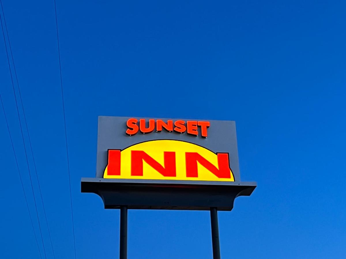 Sunset Inn — photo 1