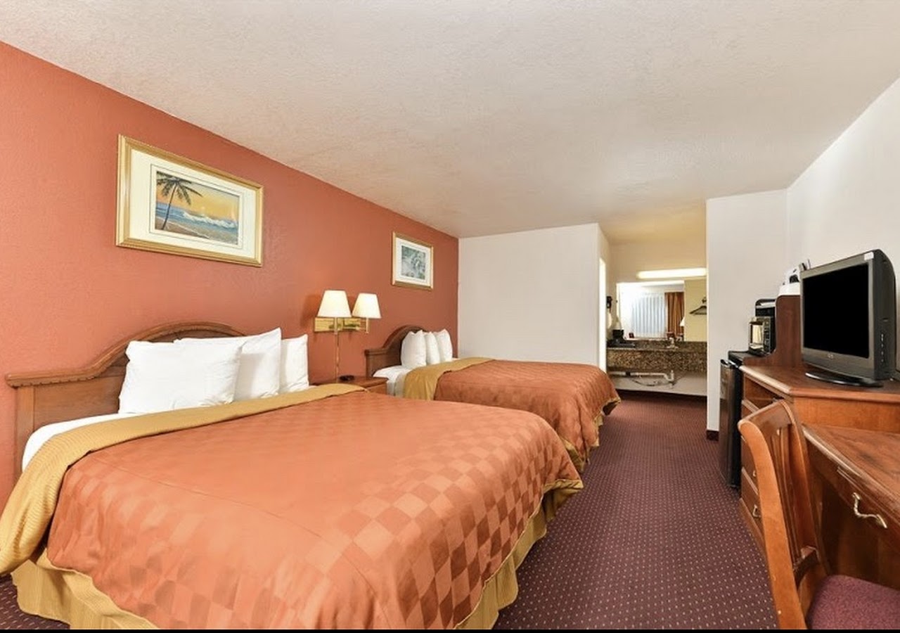 Travel Inn & Suite — photo 2