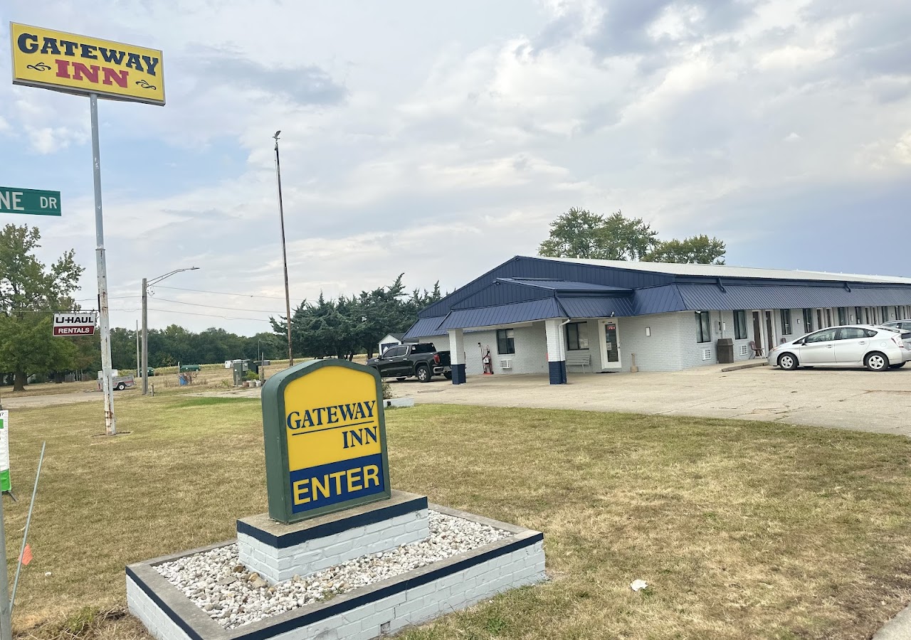 Gateway Inn, Sullivan, IL — photo 1