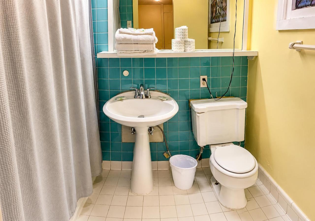 L Ranch Motel — photo 1