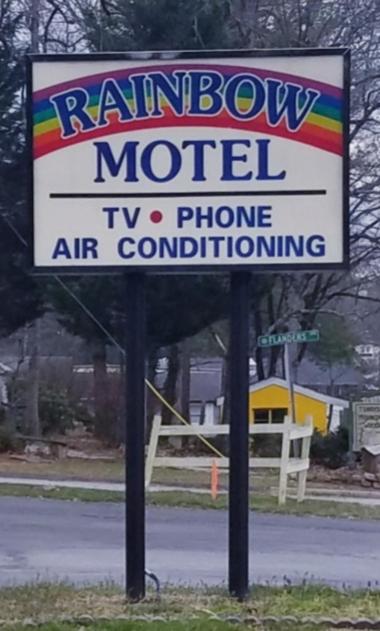 Rainbow Motel — photo 1