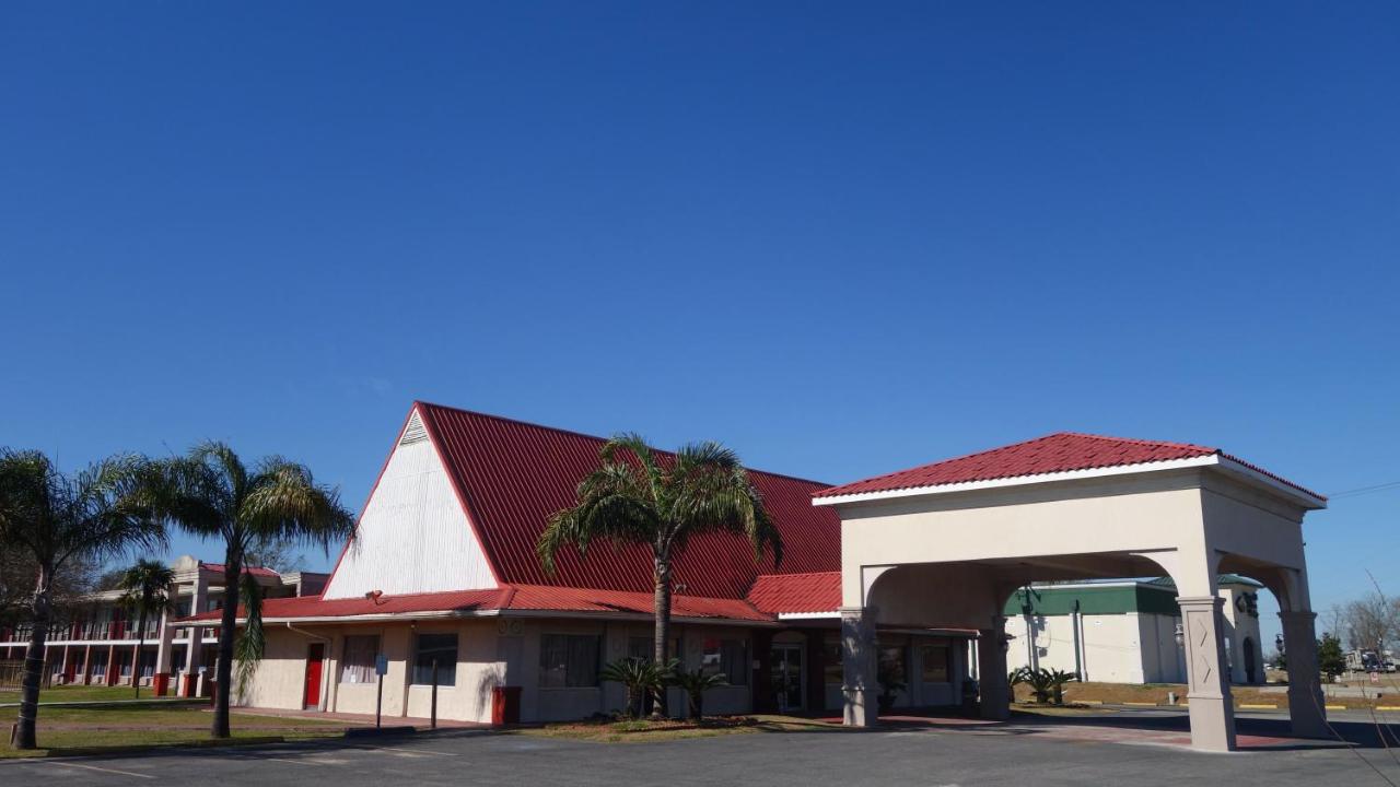 Baton Rouge West Inn — photo 1