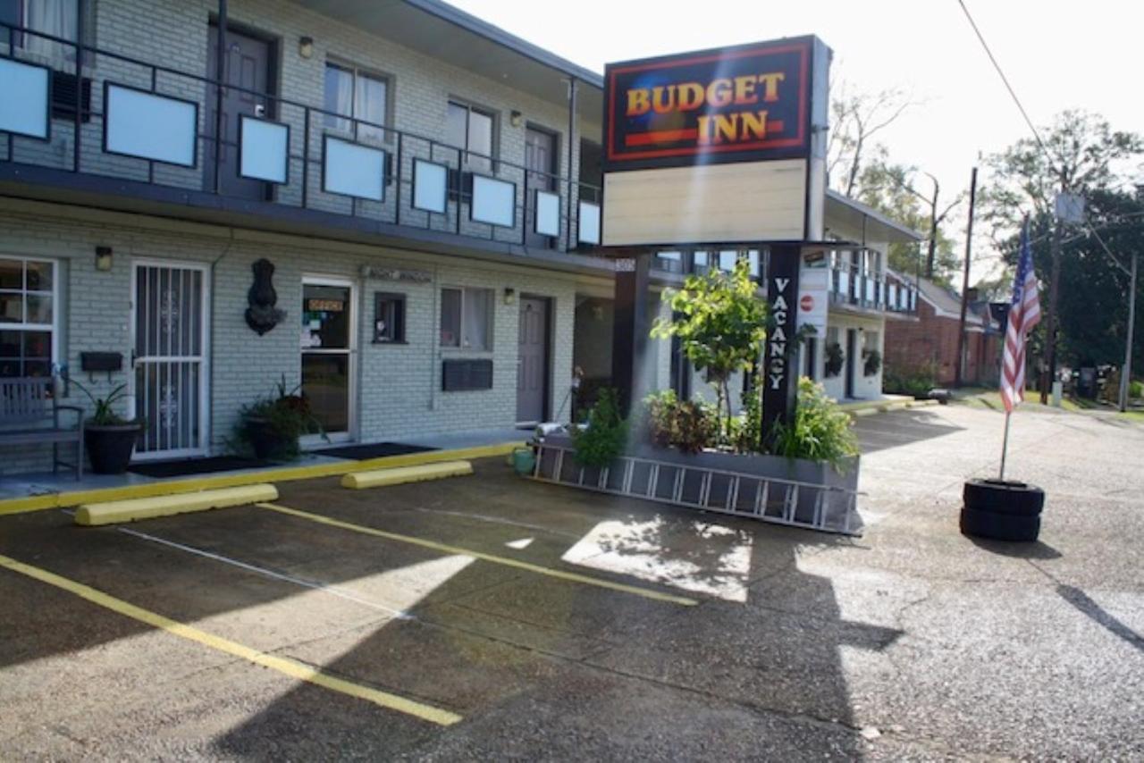 Budget Inn — photo 1