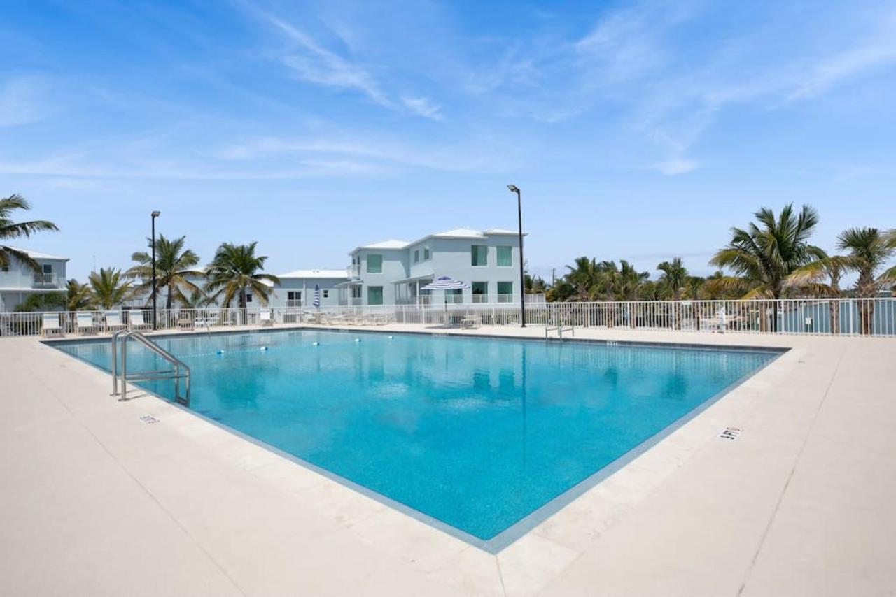 Ocean Breeze Gated Community — photo 1