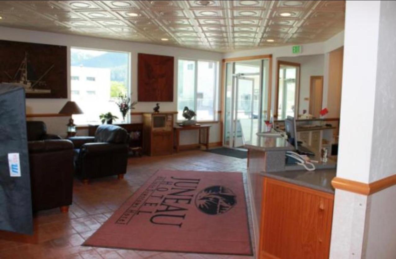 Juneau Hotel — photo 1
