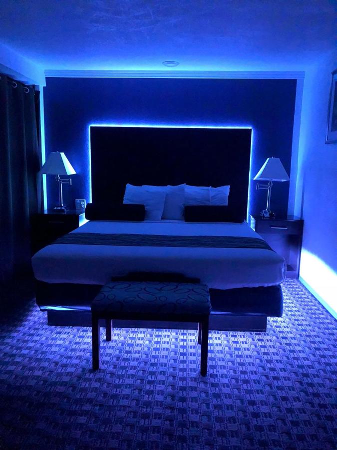 Budget Inn — photo 1