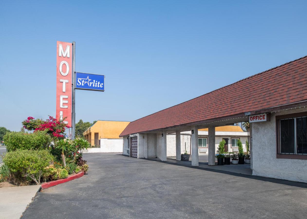 Starlite motel — photo 1