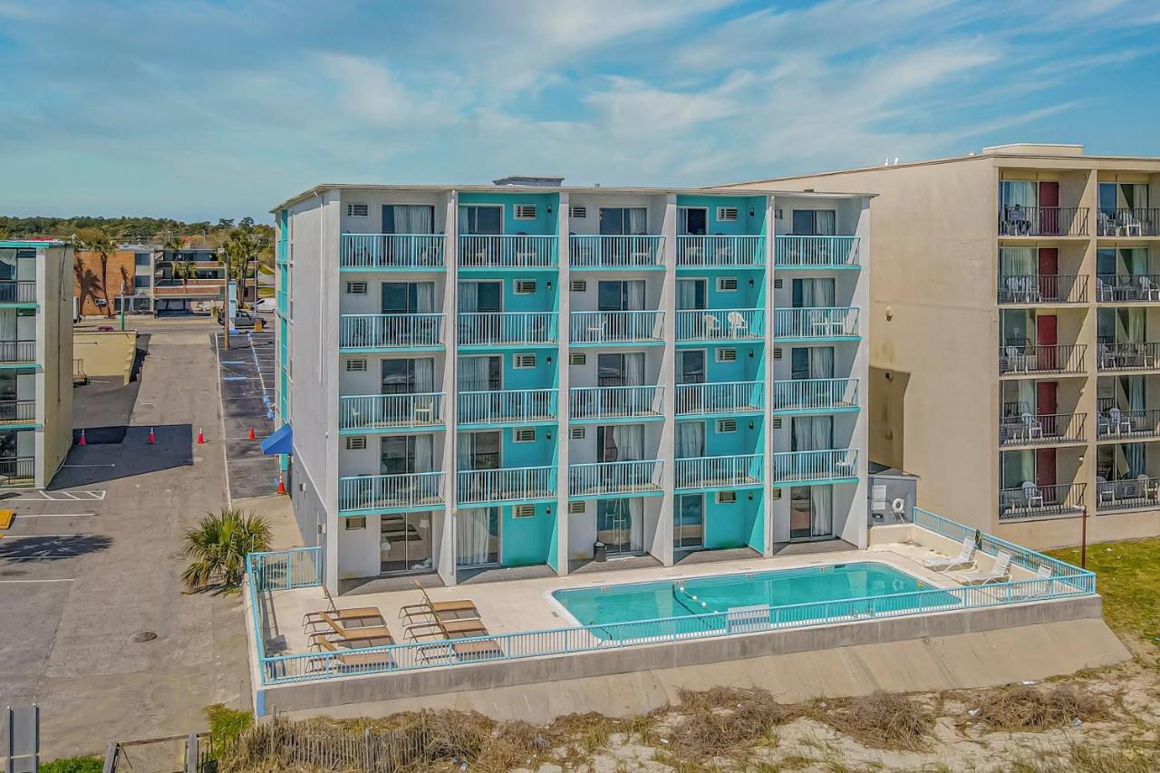 Southern Breeze Ocean Front Hotel — photo 1