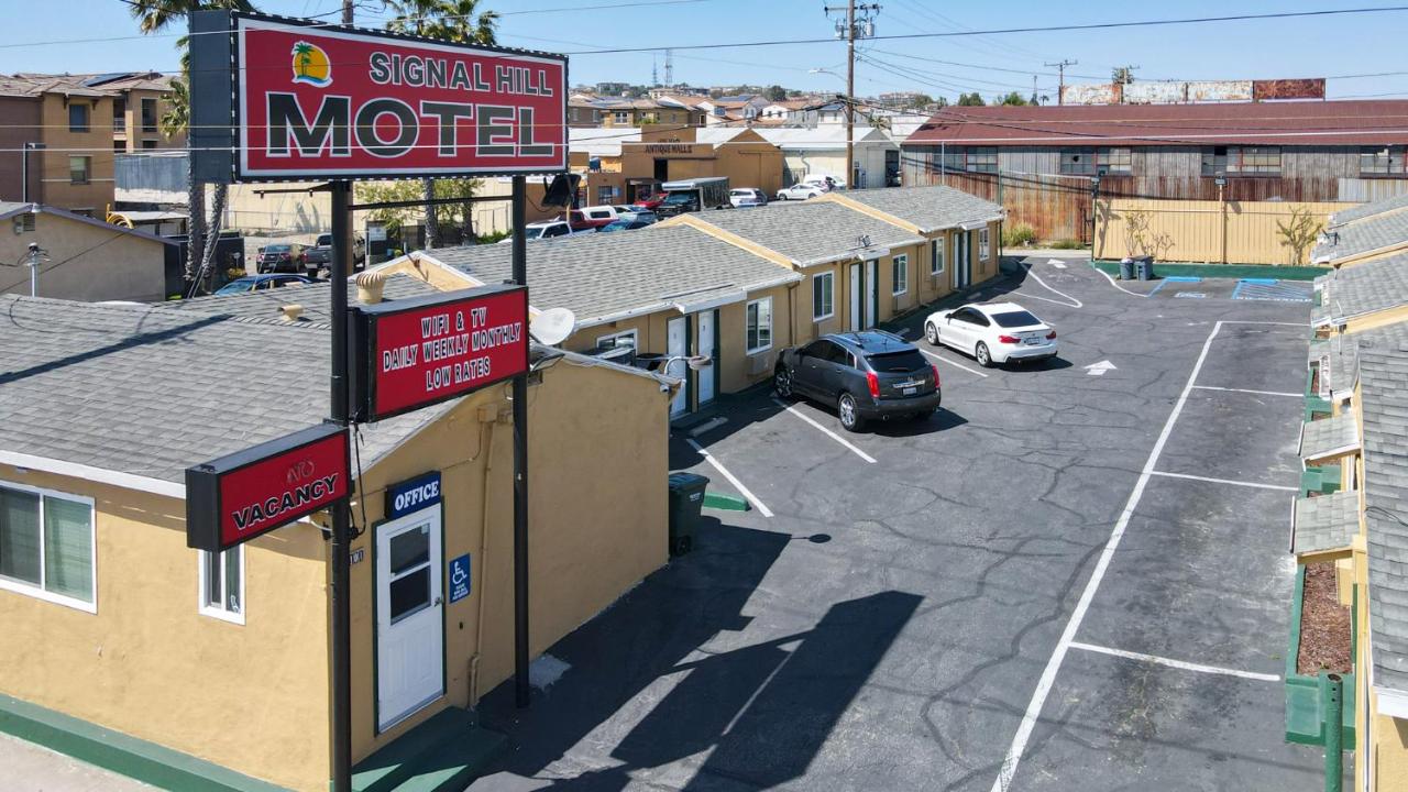 signal hill motel beach motel — photo 1