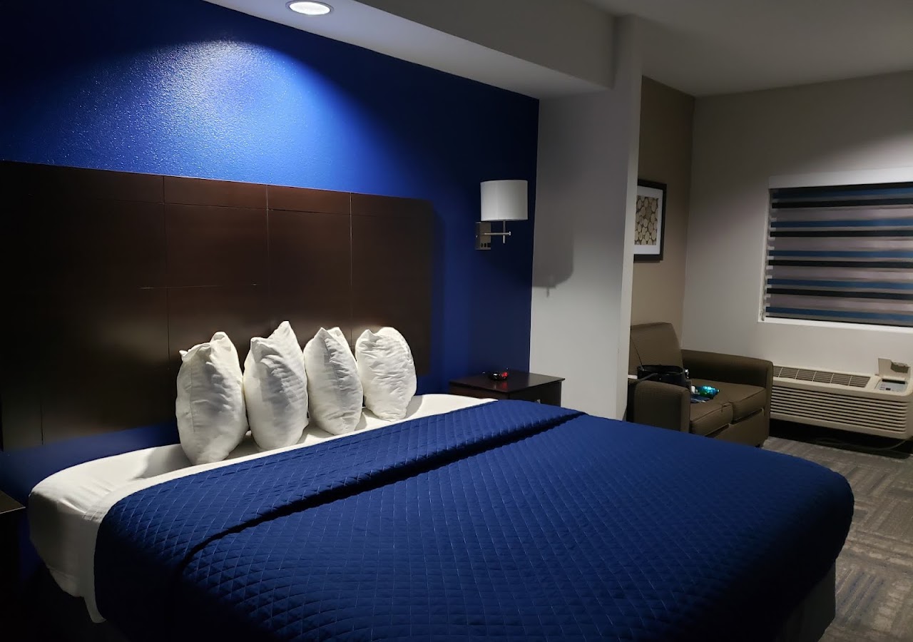 Executive Inn & Suites Joaquin — photo 2