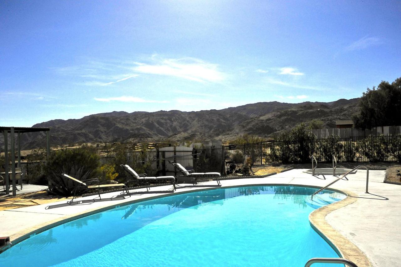 Harmony Motel — photo 1