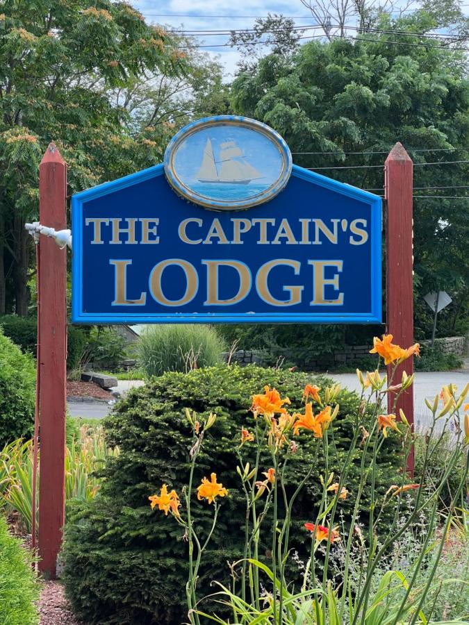 Captain's Lodge Motel — photo 1